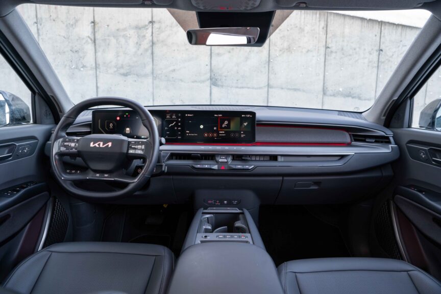 Kia EV9 - Image 12