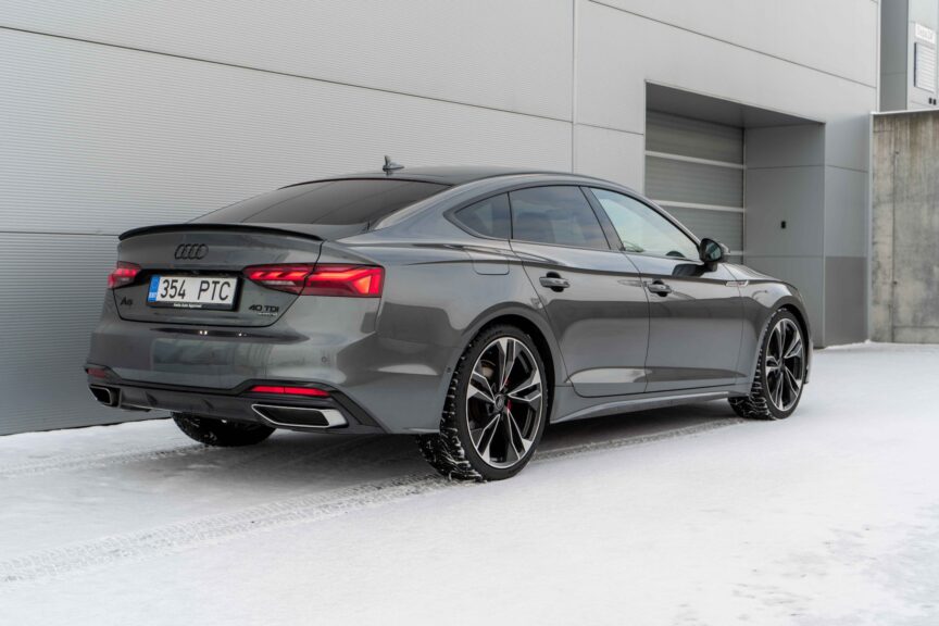 Audi A5 - Image 2