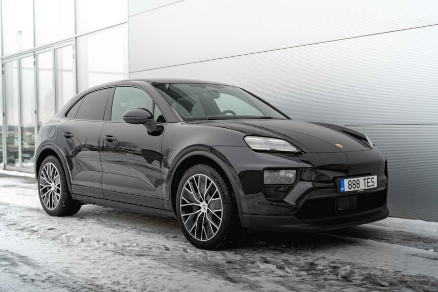 Porsche Macan - Image 19