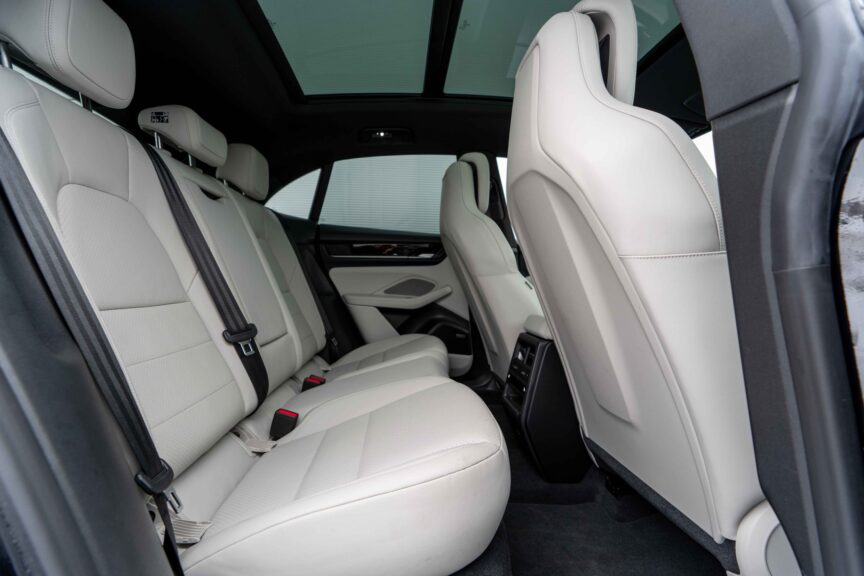 Porsche Macan - Image 17