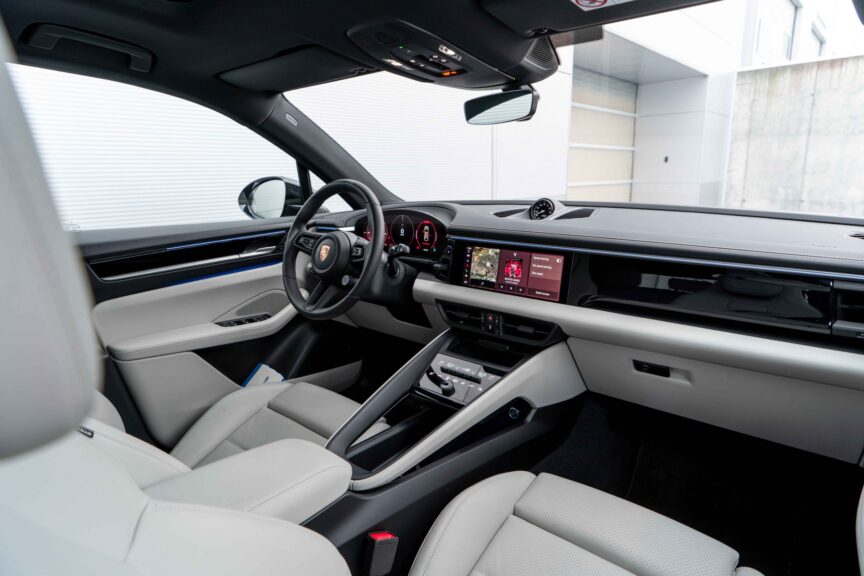 Porsche Macan - Image 3