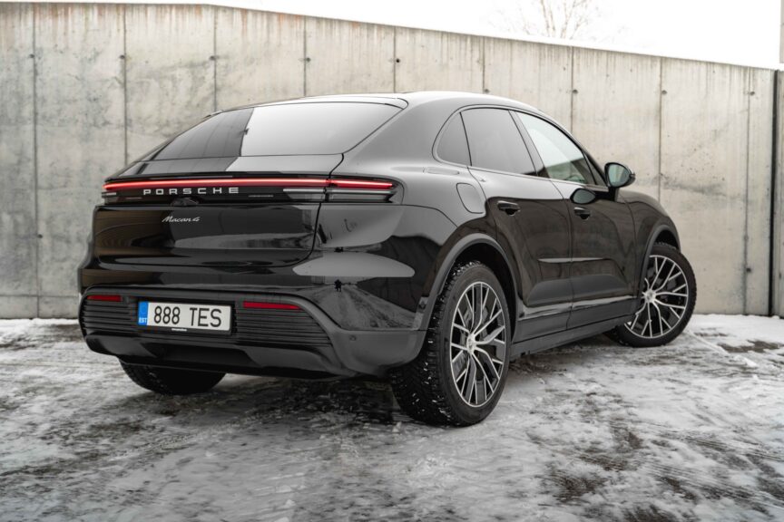 Porsche Macan - Image 15