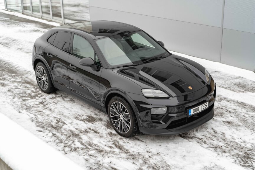 Porsche Macan - Image 20