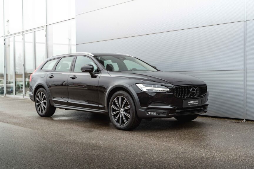 Volvo V90 Cross Country - Image 19