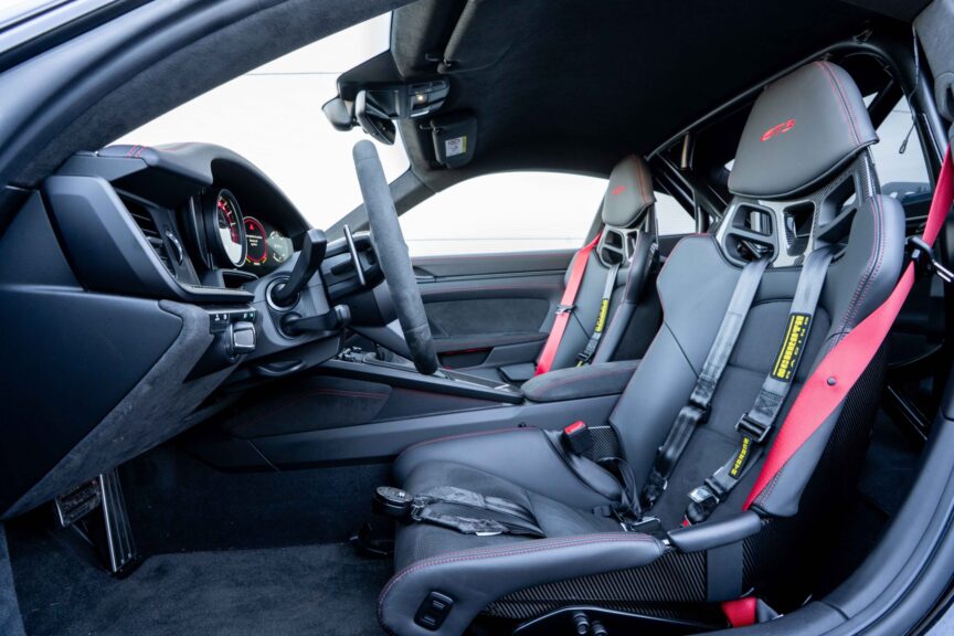 Porsche 911 - Image 8