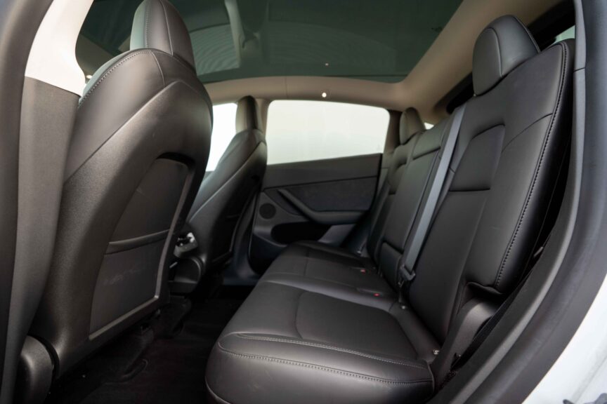 Tesla Model Y - Image 15