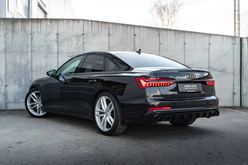 Audi A6 - Image 10