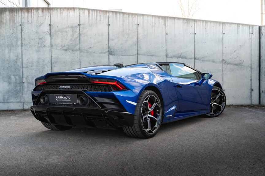 Lamborghini Huracan - Image 10