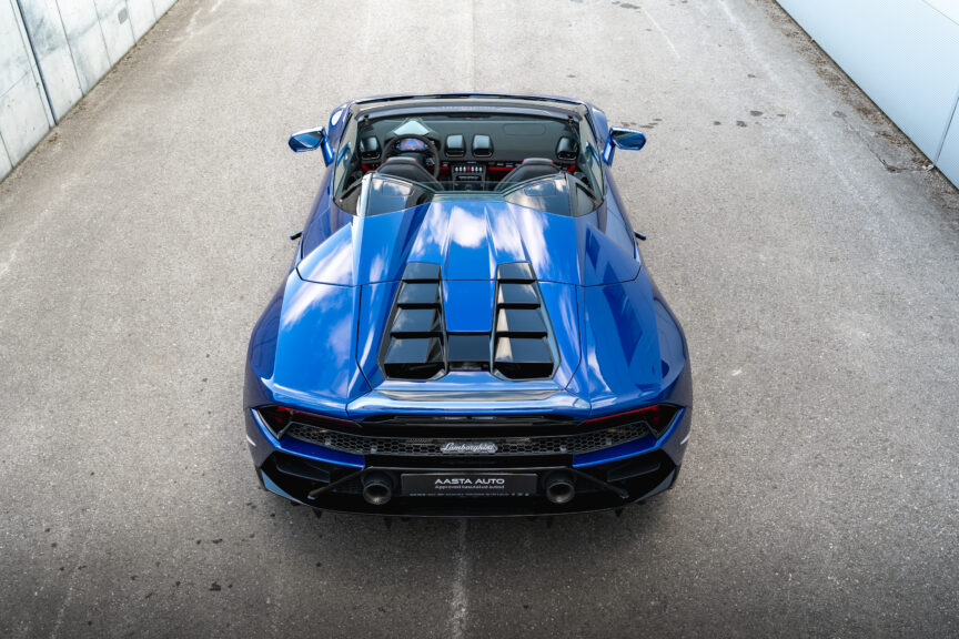 Lamborghini Huracan - Image 23