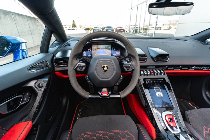 Lamborghini Huracan - Image 12