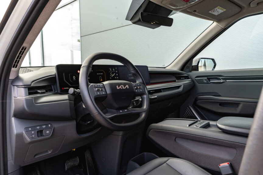 Kia EV9 - Image 4