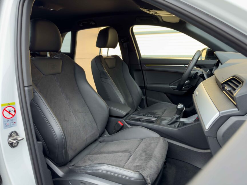 Audi Q3 - Image 11