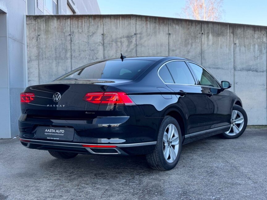 Volkswagen Passat - Image 10