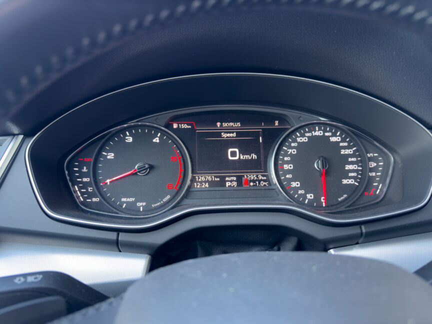 Audi Q5 - Image 18