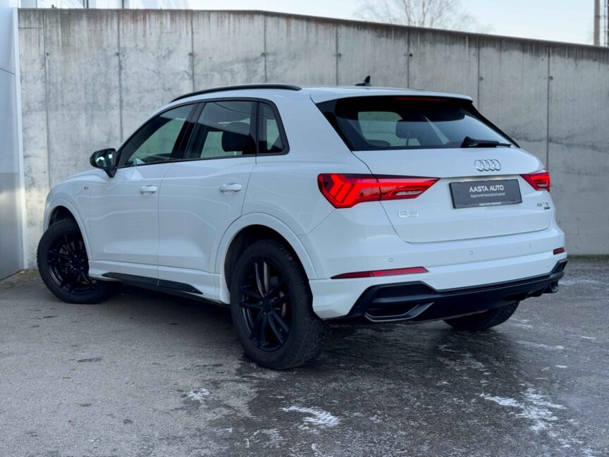 Audi Q3 - Image 13