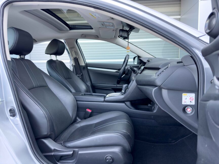 Honda Civic - Image 12