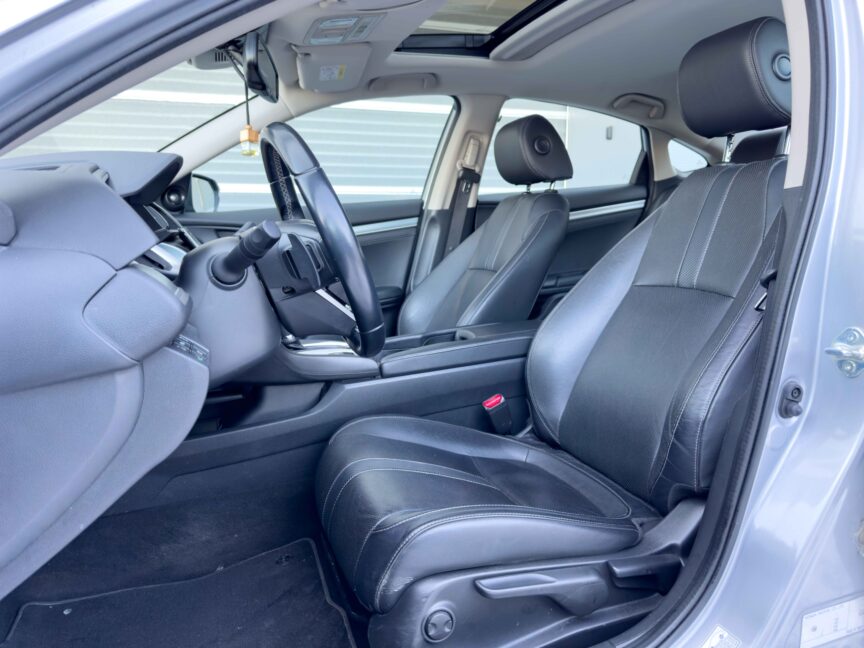 Honda Civic - Image 11