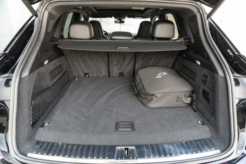 Porsche Cayenne - Image 7