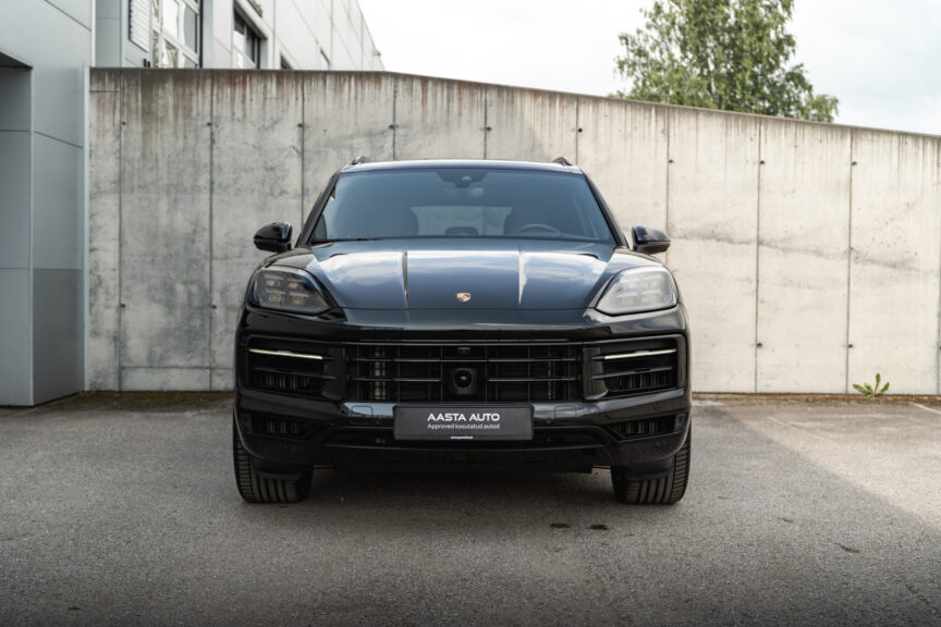 Porsche Cayenne - Image 5