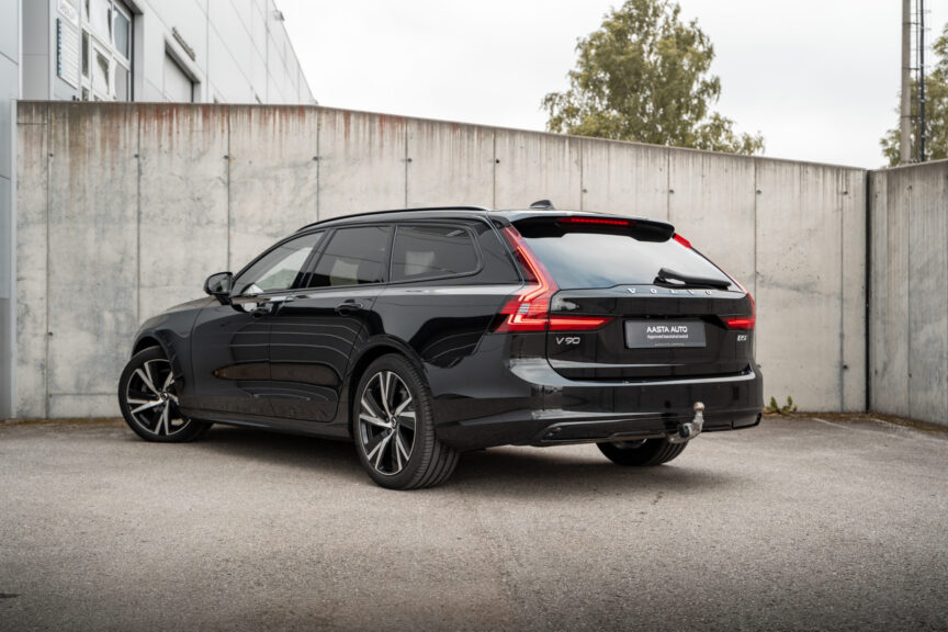 Volvo V90 - Image 10