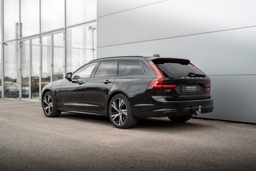 Volvo V90 - Image 18