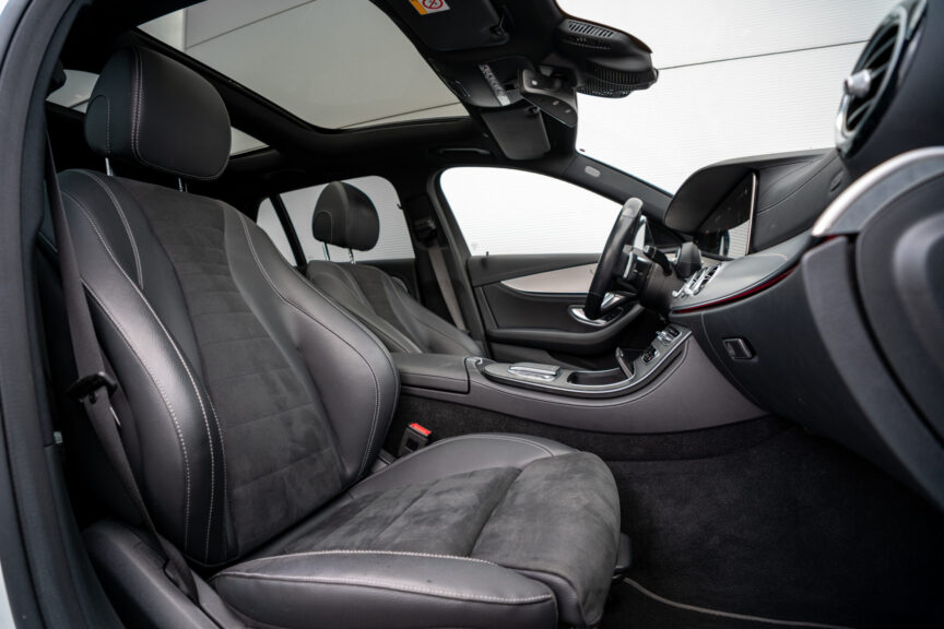 Mercedes-Benz E 300 - Image 14