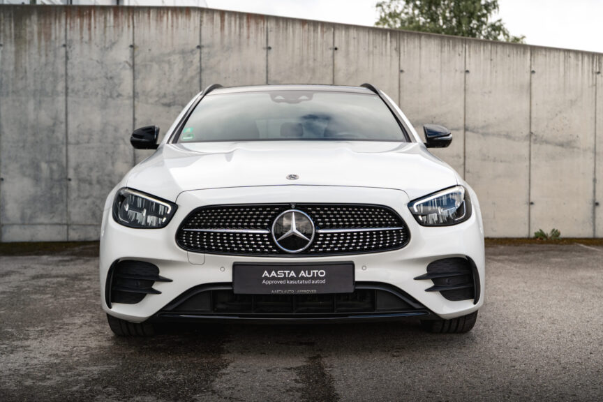 Mercedes-Benz E 300 - Image 6