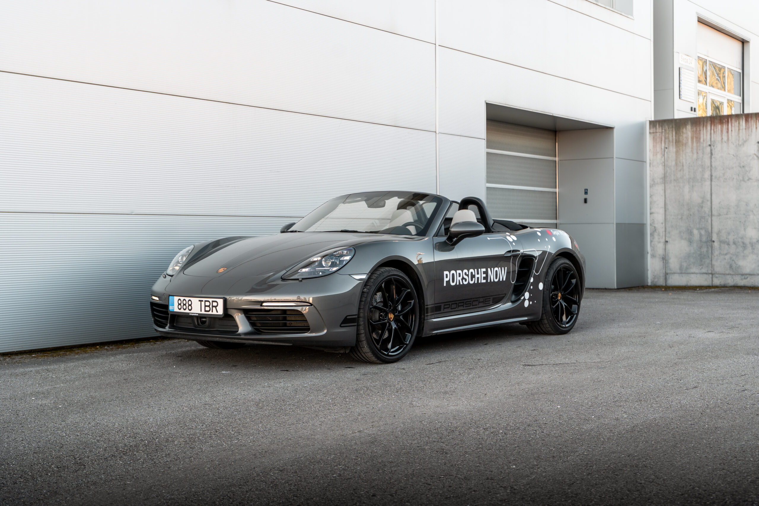 Porsche 718