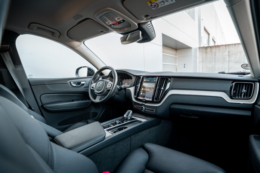 Volvo XC60 - Image 4