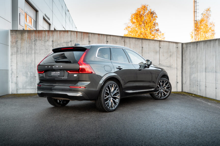 Volvo XC60 - Image 9